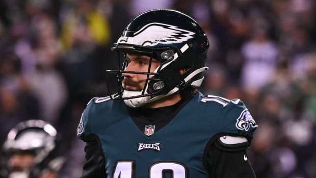 Philadelphia Eagles quarterback Gardner Minshew (10) during the game against the Dallas Cowboys.